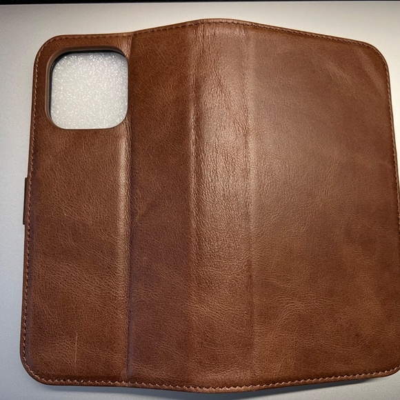 Portland Leather Goods iPhone Wallet Case - Sienna - Picture 6 of 8